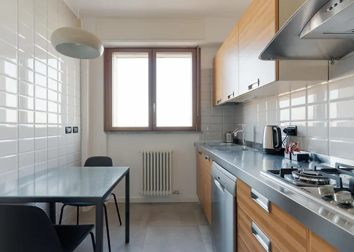 Guesthost - Modern Pirelli Appartement *